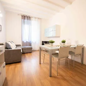  Apartment Leoncino Italien