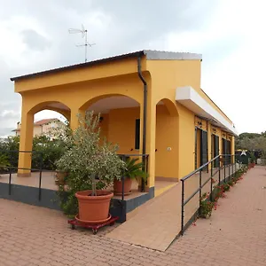 il-melograno-albenga.hotelitalianriviera.com/
