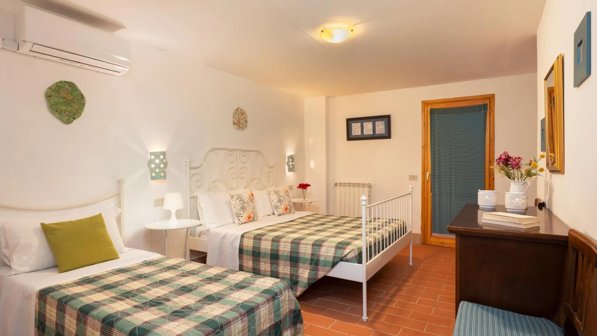 Calanchi Apartments Montaione