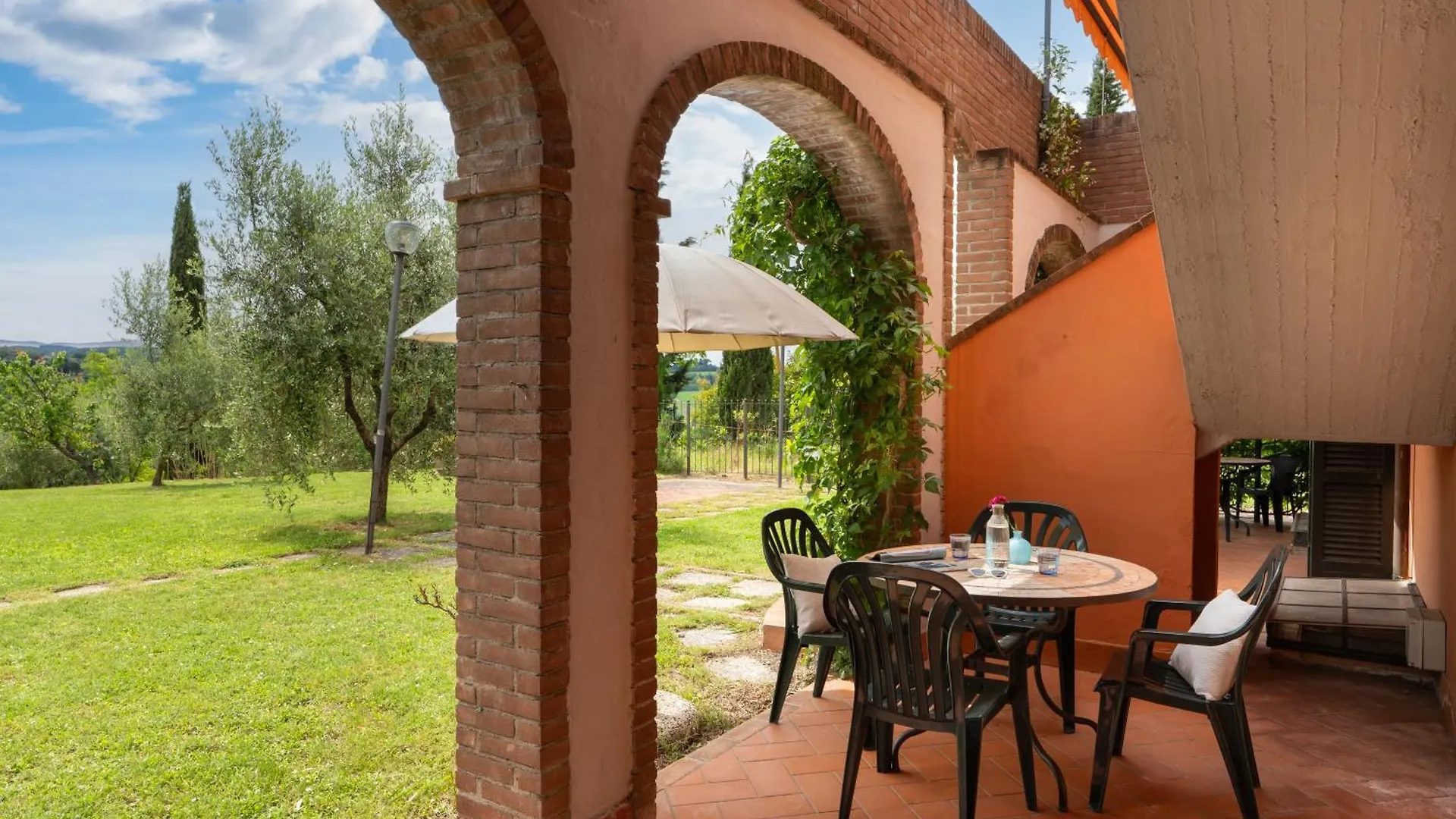 Calanchi Apartments Montaione