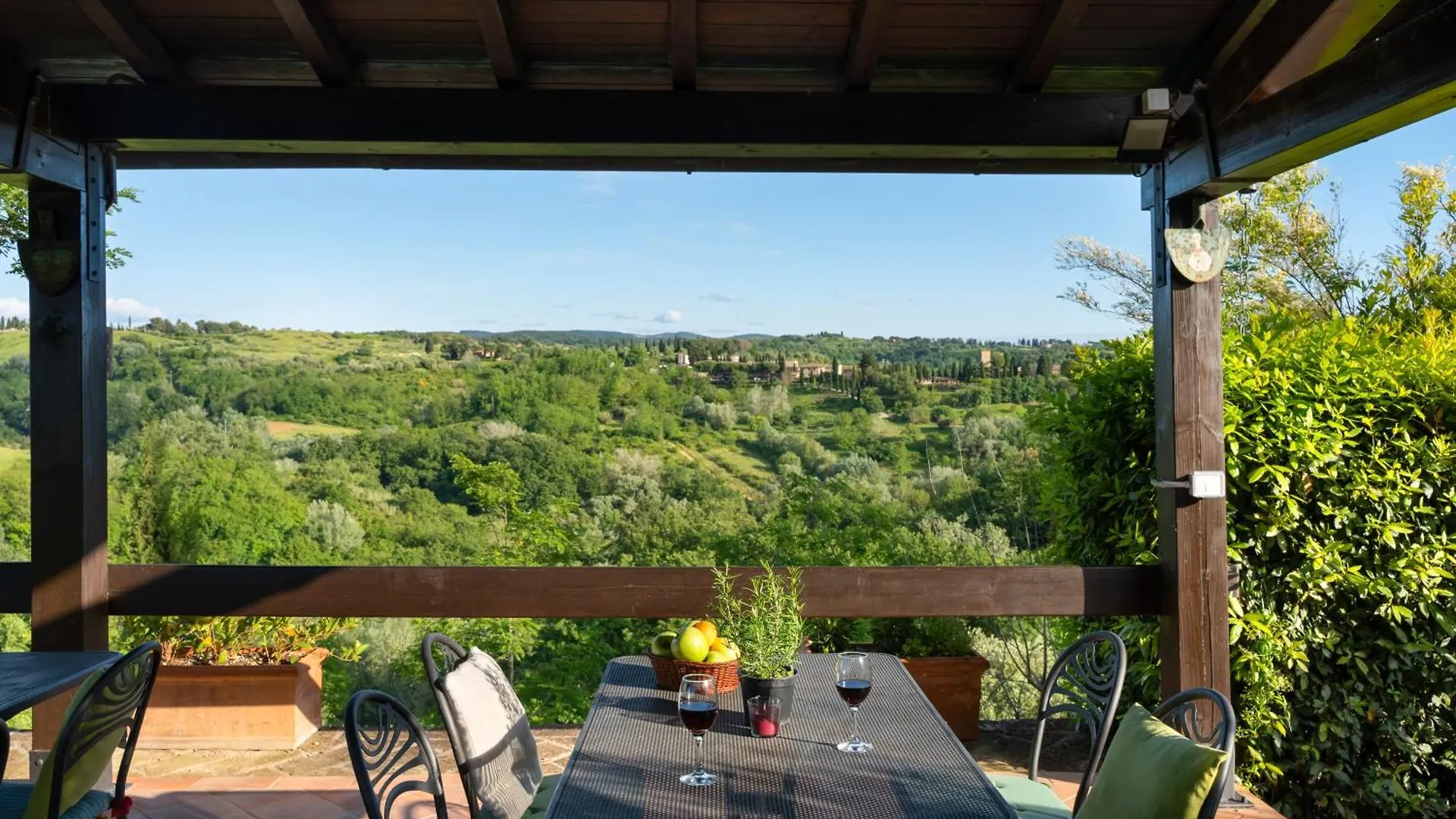 Calanchi Apartments Montaione