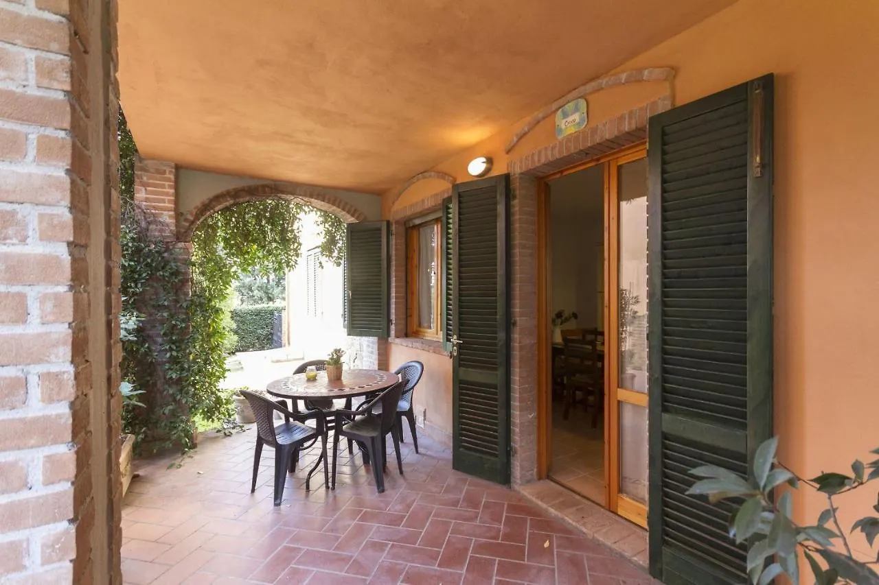 Calanchi Apartments Montaione 0*,